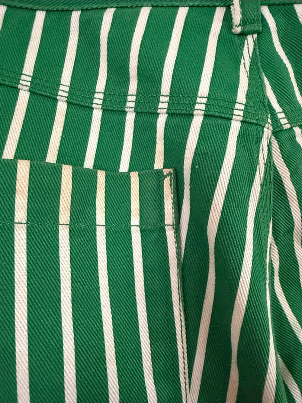 Ami Alexandre Mattiussi flat front